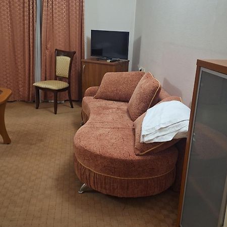 Hotel Барселона Mizikevycha Esterno foto