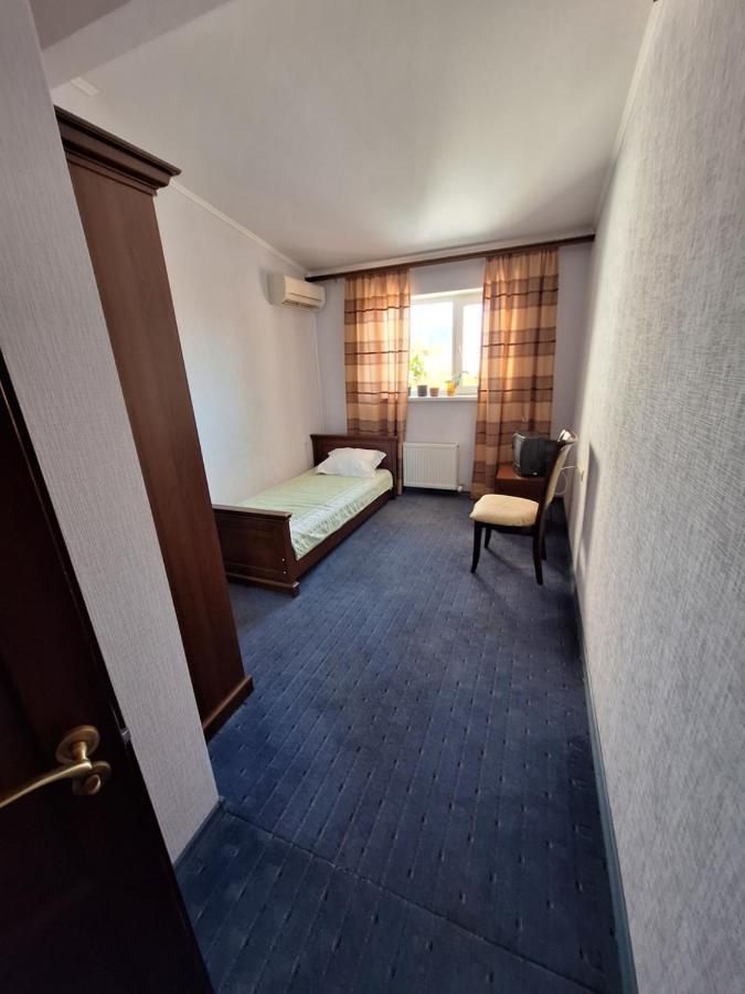 Hotel Барселона Mizikevycha Esterno foto