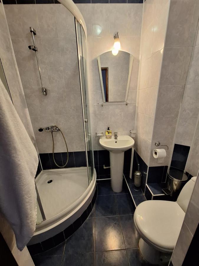 Hotel Барселона Mizikevycha Esterno foto