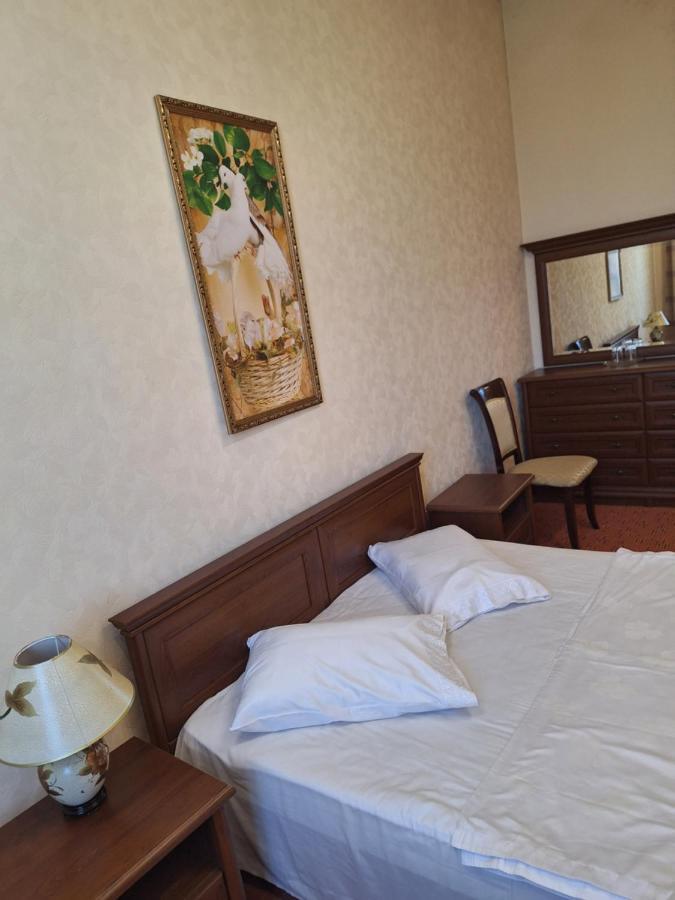 Hotel Барселона Mizikevycha Esterno foto